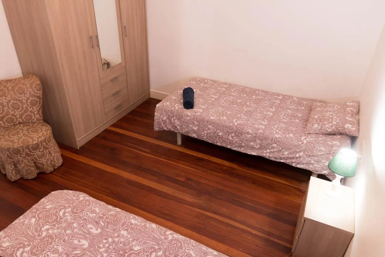 La plaza apartment San Sebastián